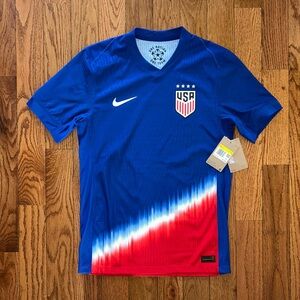 USA 2024 Nike Authentic DriFIT ADV Jersey Size Small NEW